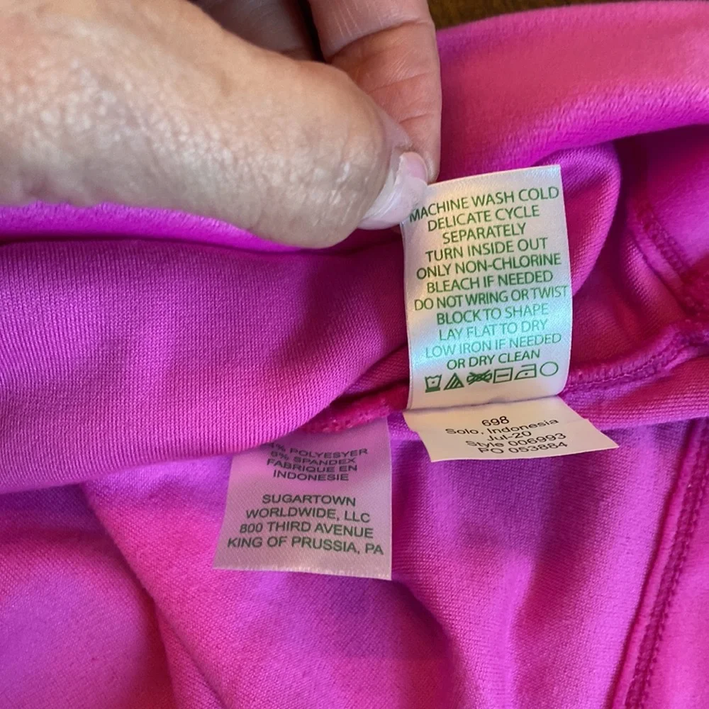 NWT Lilly Pulitzer Velour Top Swearshirt - Picture 7 of 7